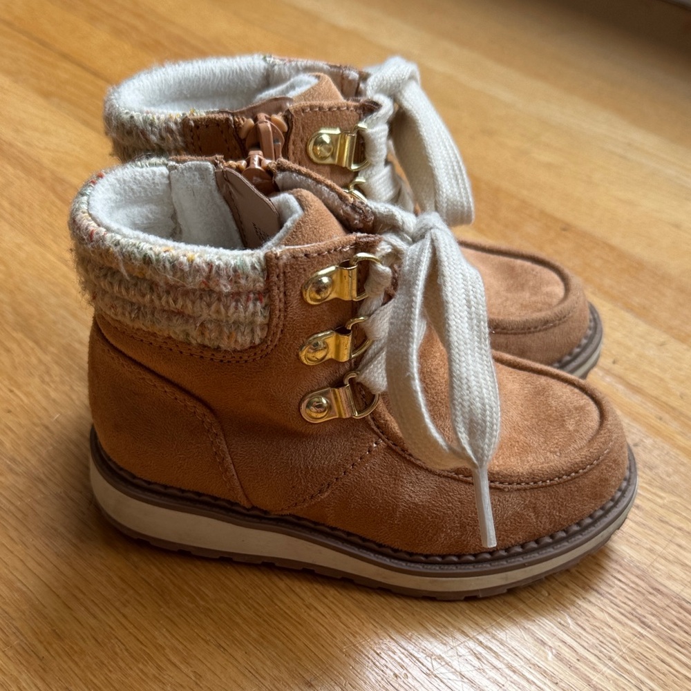 Cat & Jack Tan Boots with Cream Laces